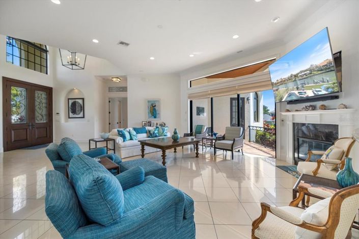 Image No.9-4 Bed Property for sale