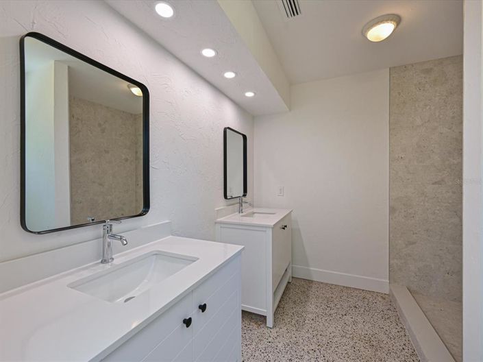 Image No.23-Propriété de 2 chambres à vendre à Longboat Key