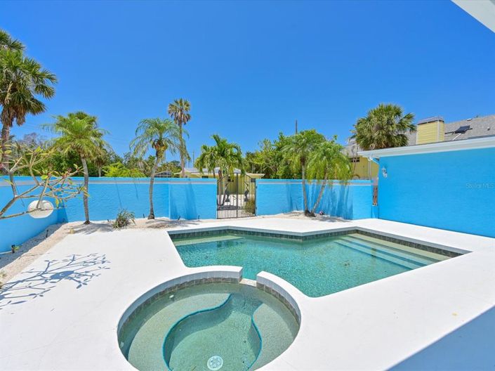 Image No.9-Propriété de 2 chambres à vendre à Longboat Key