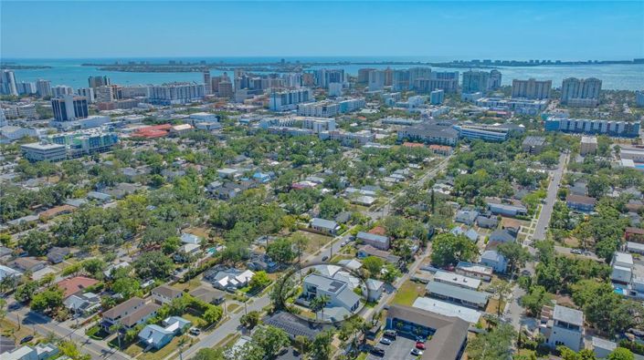 Image No.9-Propriété de 4 chambres à vendre à Sarasota