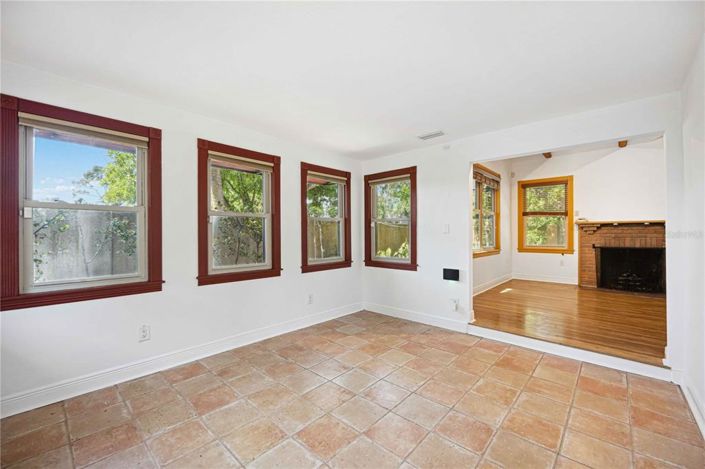 Image No.7-2 Bed Property for sale