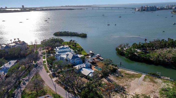 Image No.16-4 Bed Property for sale