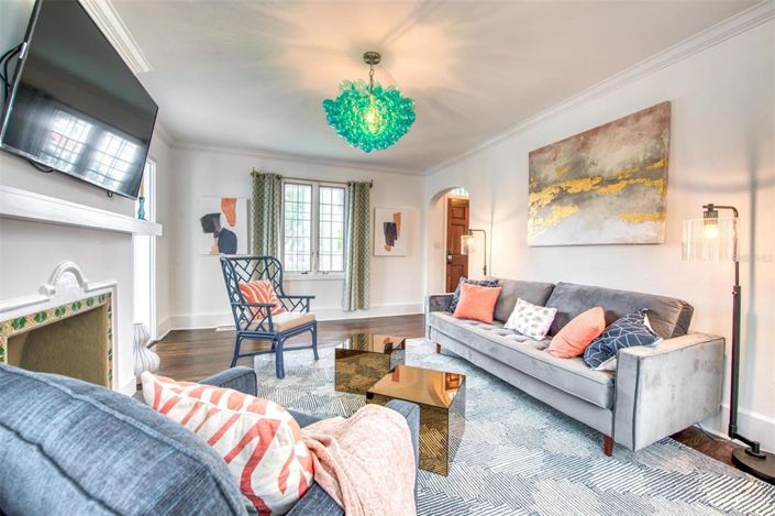 Image No.9-4 Bed Property for sale