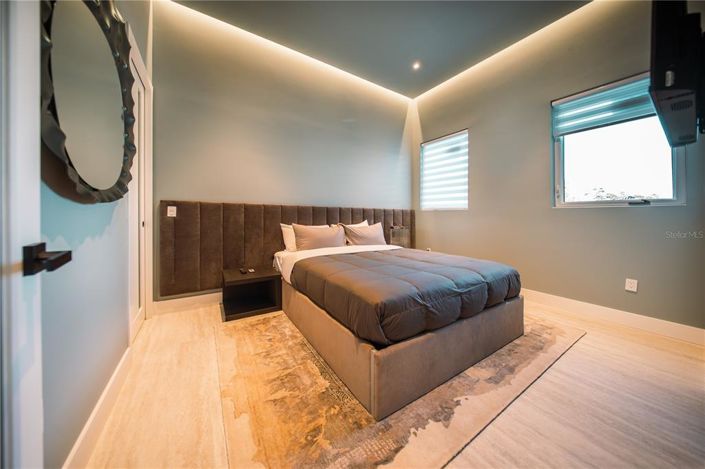 Image No.18-4 Bed Property for sale