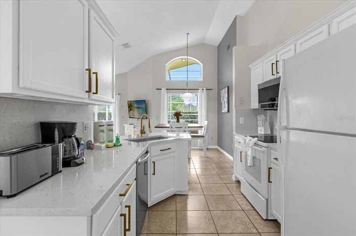 Image No.4-Propriété de 4 chambres à vendre à Davenport