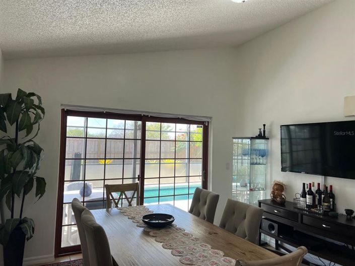 Image No.13-4 Bed Property for sale