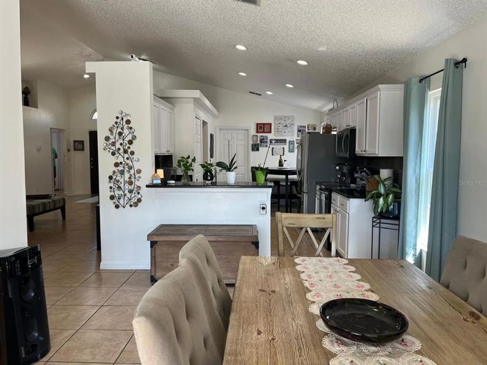 Image No.14-4 Bed Property for sale