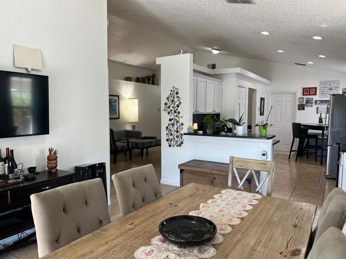 Image No.15-4 Bed Property for sale