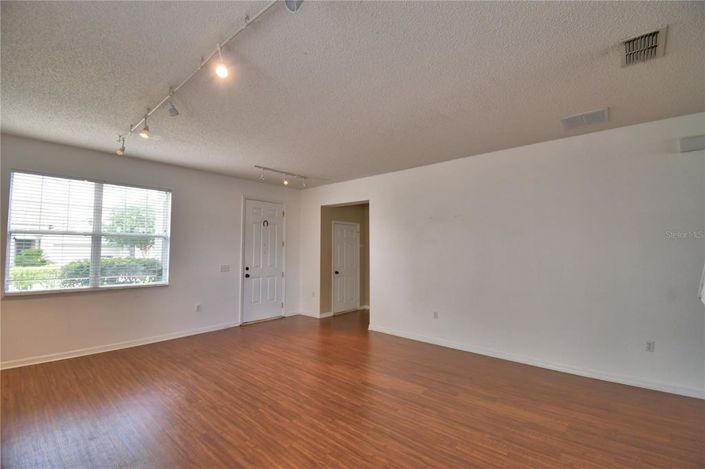 Image No.9-Propriété de 5 chambres à vendre à Davenport