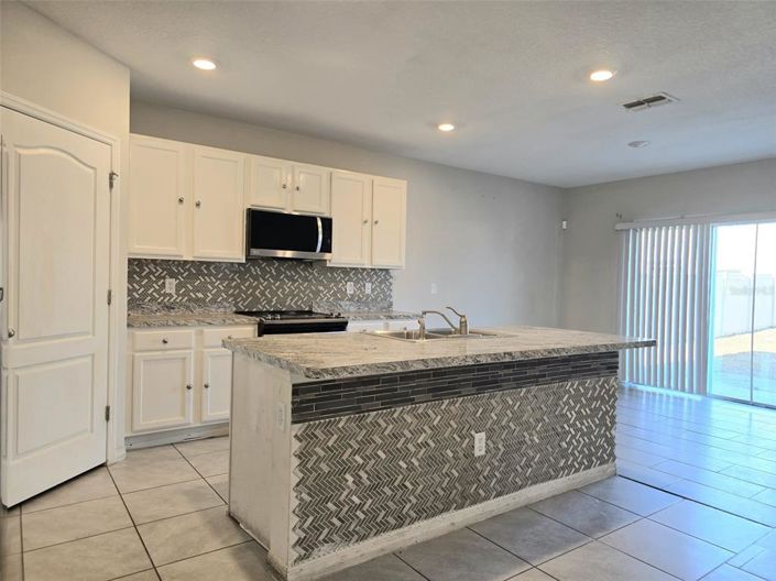 Image No.8-Propriété de 5 chambres à vendre à Davenport