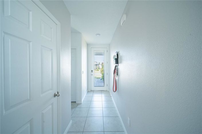 Image No.10-3 Bed Property for sale