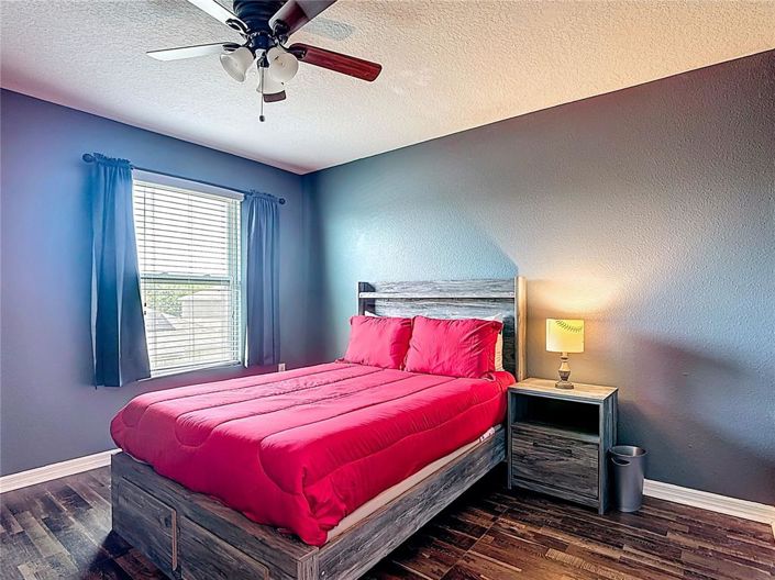 Image No.21-5 Bed Property for sale