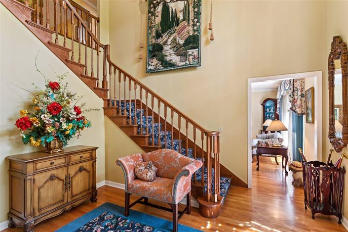 Image No.14-5 Bed Property for sale