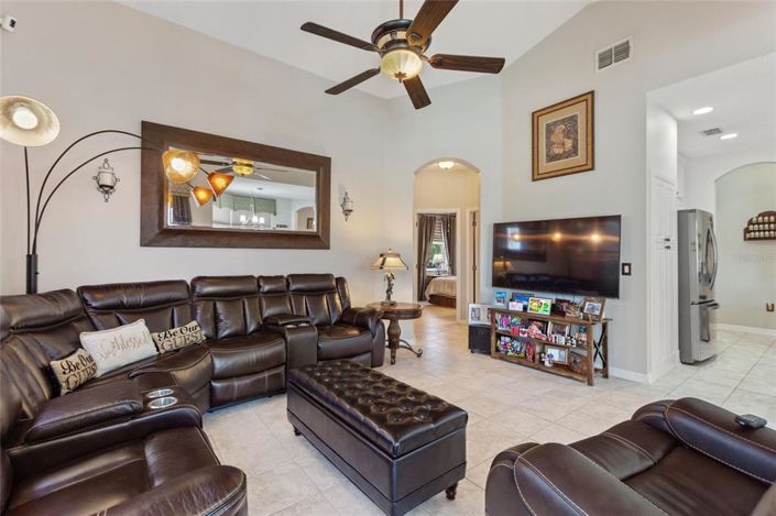 Image No.36-Propriété de 4 chambres à vendre à Haines City