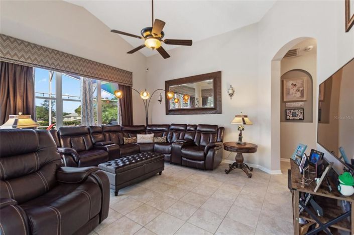 Image No.38-Propriété de 4 chambres à vendre à Haines City