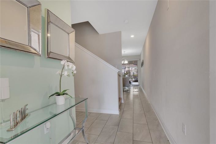 Image No.2-4 Bed Townhouse for sale