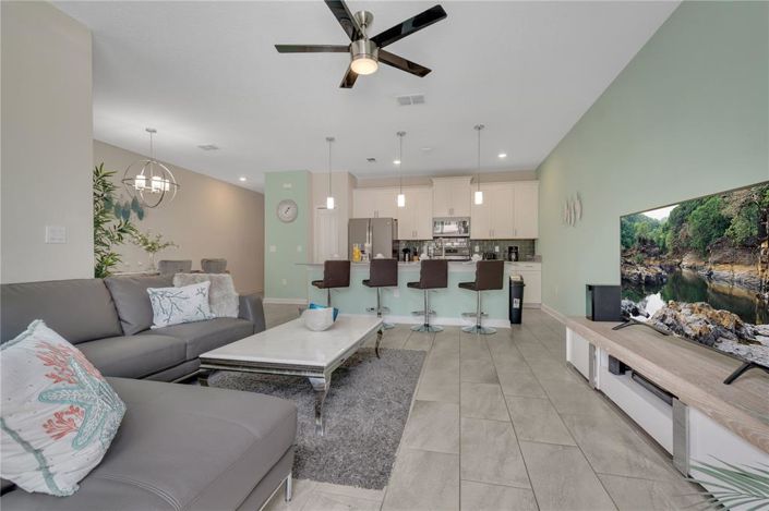 Image No.31-4 Bed Townhouse for sale