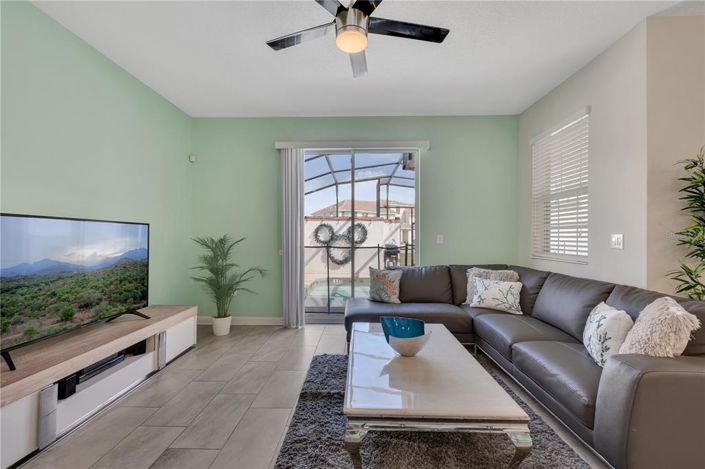 Image No.33-4 Bed Townhouse for sale