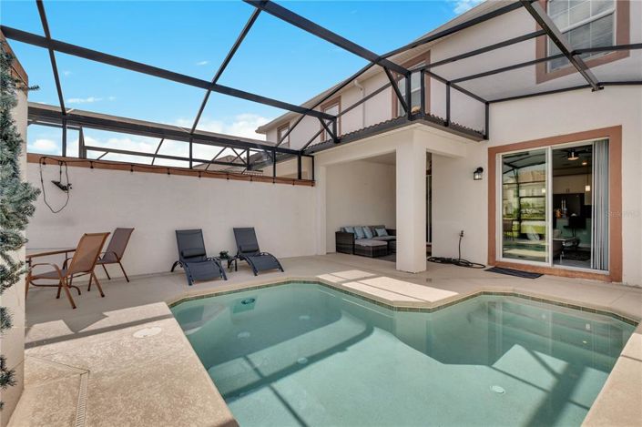 Image No.40-4 Bed Townhouse for sale