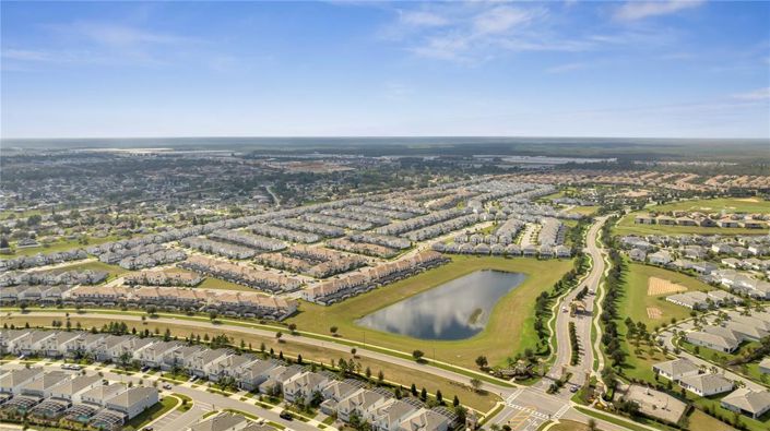 Image No.65-4 Bed Townhouse for sale