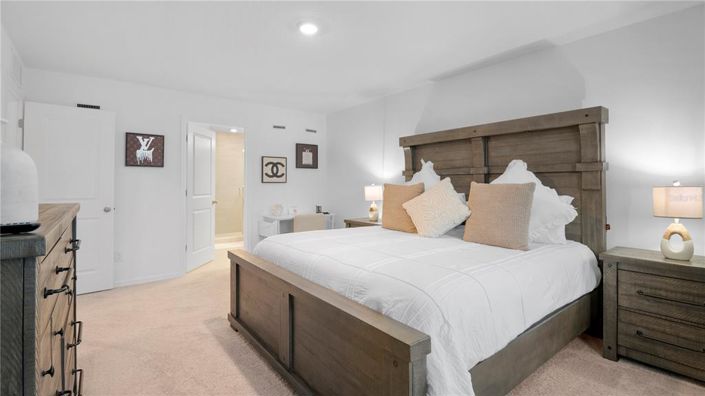 Image No.14-3 Bed Townhouse for sale