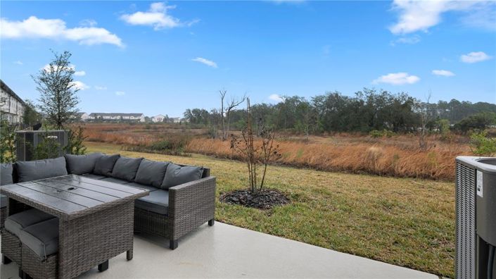 Image No.25-3 Bed Townhouse for sale