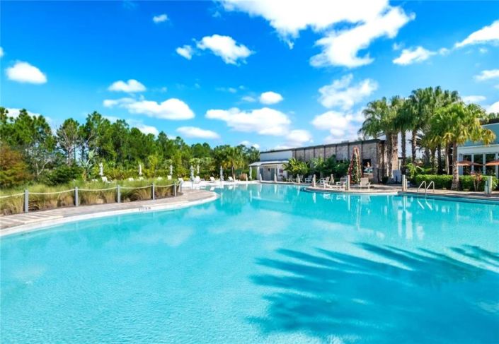 Image No.33-3 Bed Townhouse for sale