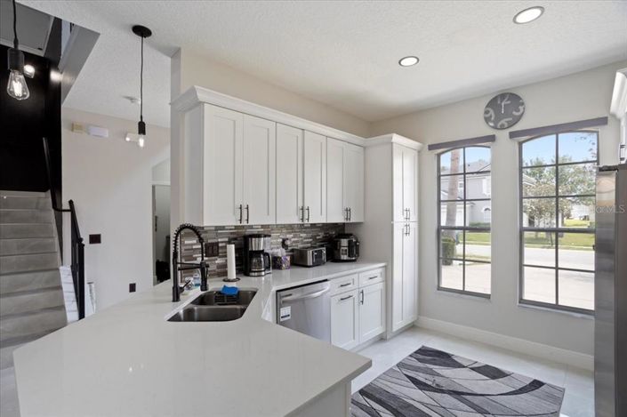 Image No.10-Propriété de 6 chambres à vendre à Haines City