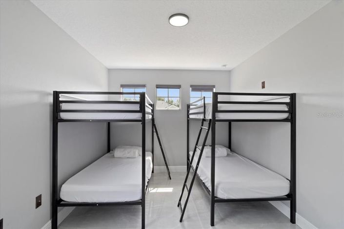 Image No.16-Propriété de 6 chambres à vendre à Haines City