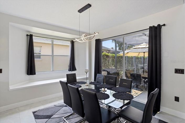 Image No.32-Propriété de 6 chambres à vendre à Haines City