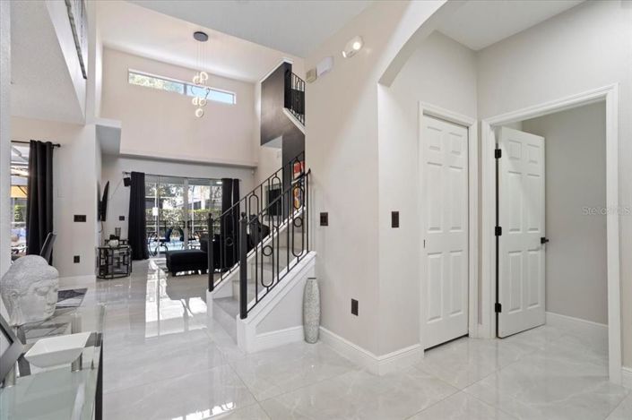 Image No.9-Propriété de 6 chambres à vendre à Haines City