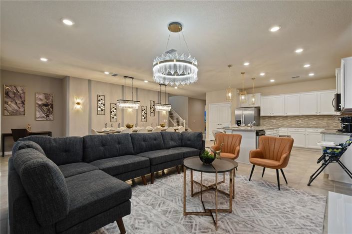 Image No.14-10 Bed Property for sale