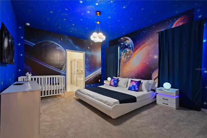 Image No.16-10 Bed Property for sale