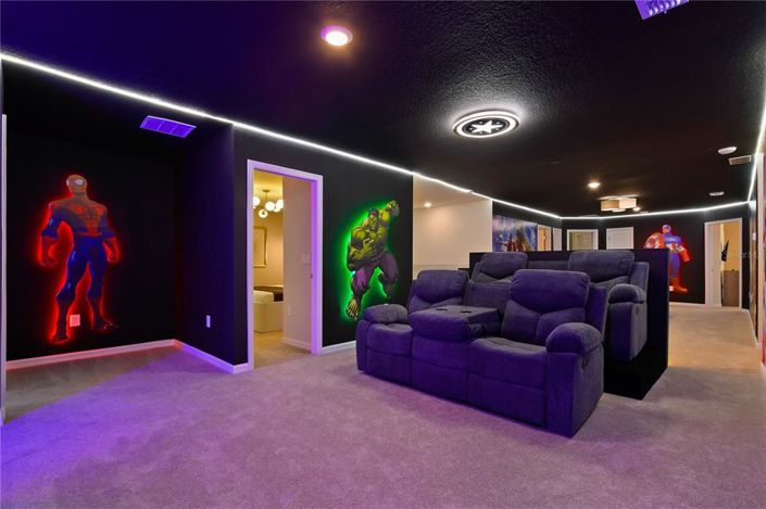 Image No.33-10 Bed Property for sale