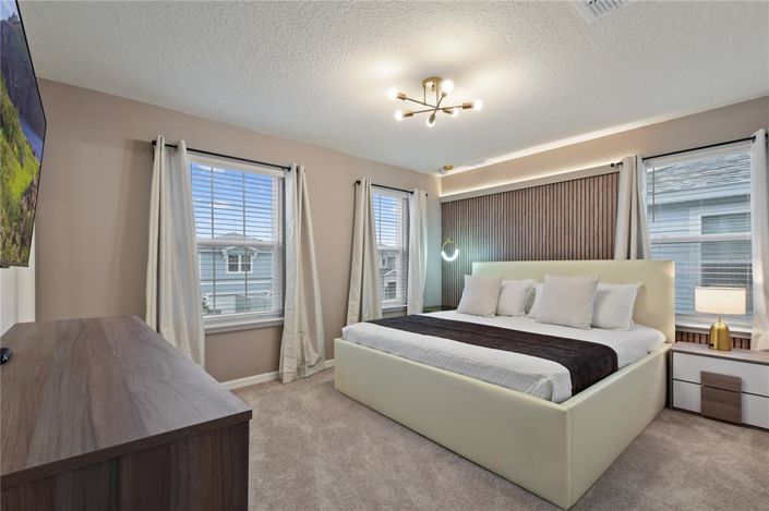 Image No.38-10 Bed Property for sale