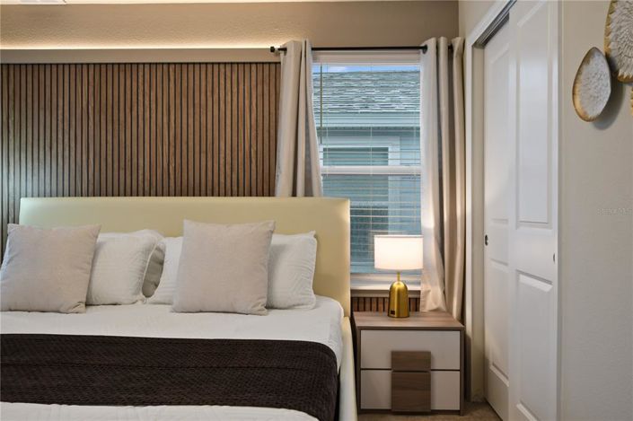 Image No.40-10 Bed Property for sale