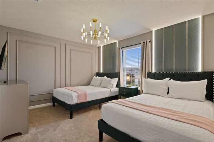 Image No.42-10 Bed Property for sale