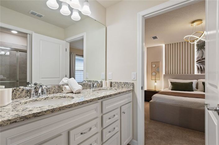 Image No.45-10 Bed Property for sale