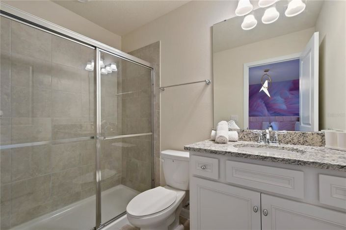 Image No.60-10 Bed Property for sale