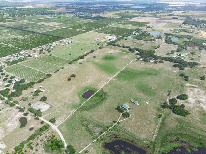 Image No.11-3 Bed Property for sale