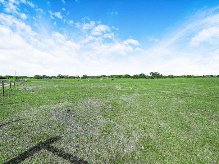 Image No.27-3 Bed Property for sale