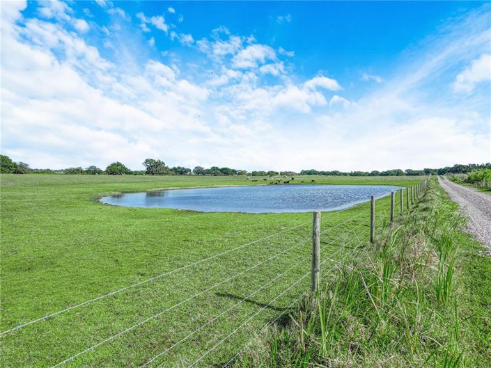 Image No.29-3 Bed Property for sale