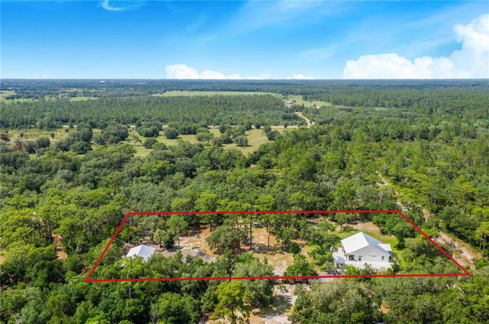 Image No.54-3 Bed Property for sale