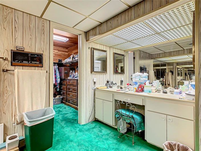 Image No.11-5 Bed Property for sale