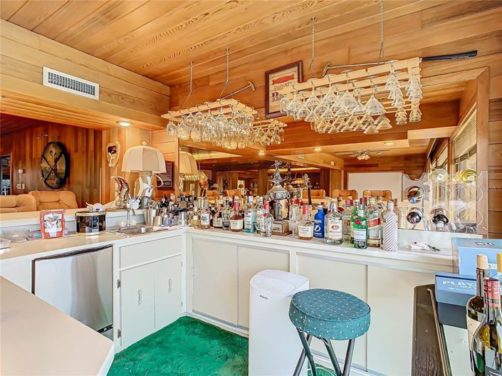 Image No.32-5 Bed Property for sale