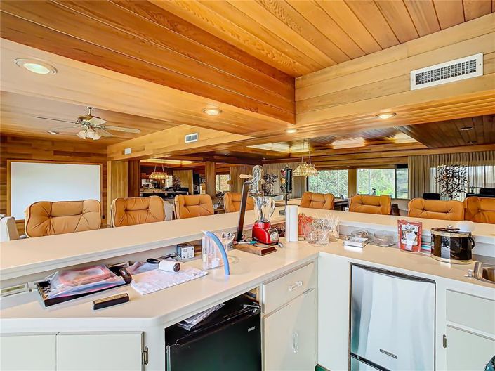 Image No.33-5 Bed Property for sale