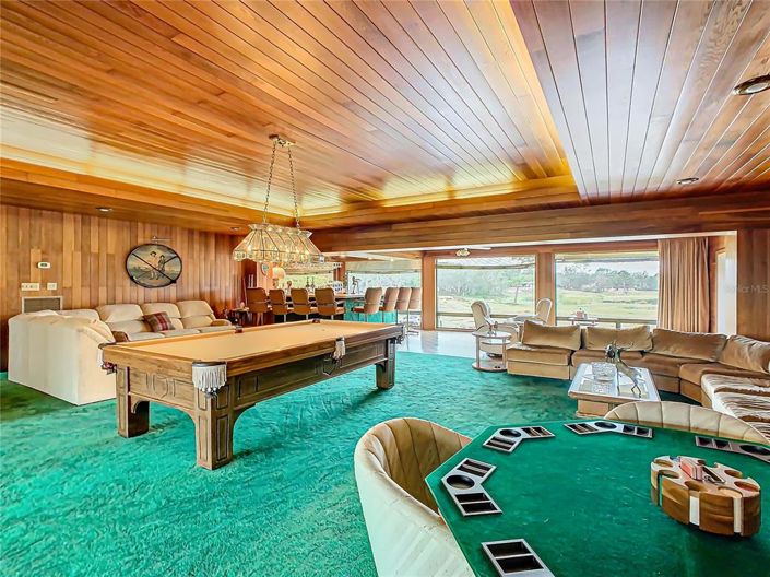 Image No.34-5 Bed Property for sale