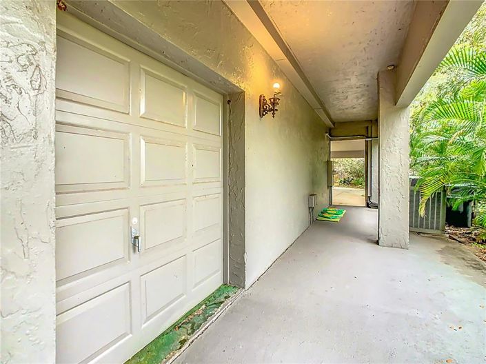 Image No.53-5 Bed Property for sale