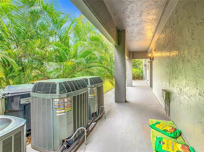 Image No.58-5 Bed Property for sale