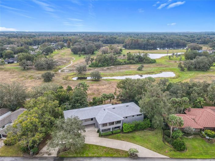 Image No.61-5 Bed Property for sale